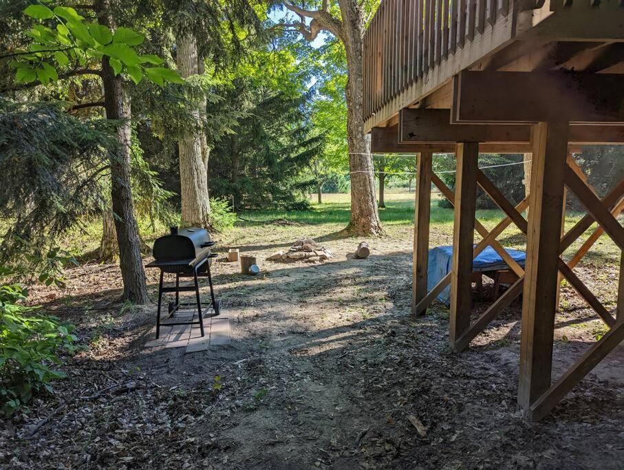 Quiet And Comfy 3Bed/2Bath - Chalet With Hot Tub. Cedar ภายนอก รูปภาพ