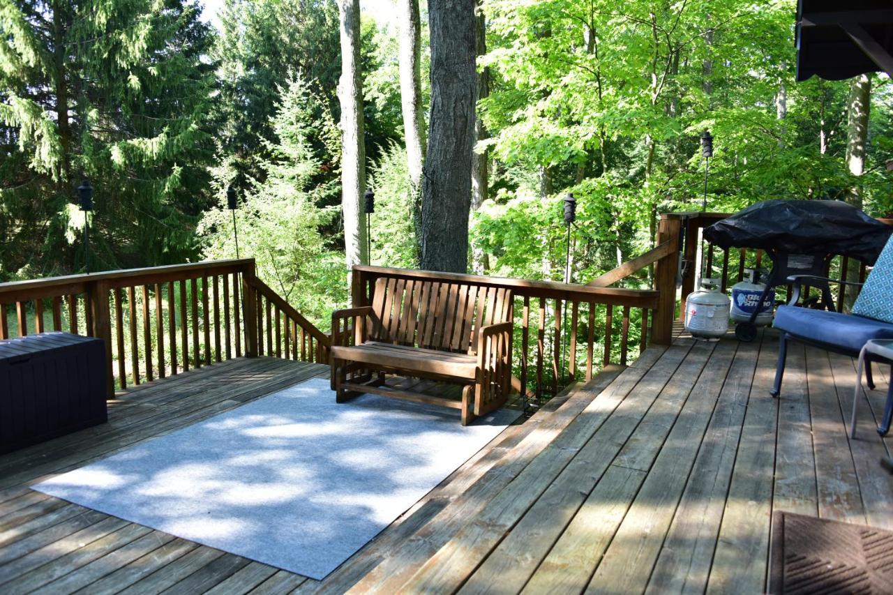 Quiet And Comfy 3Bed/2Bath - Chalet With Hot Tub. Cedar ภายนอก รูปภาพ